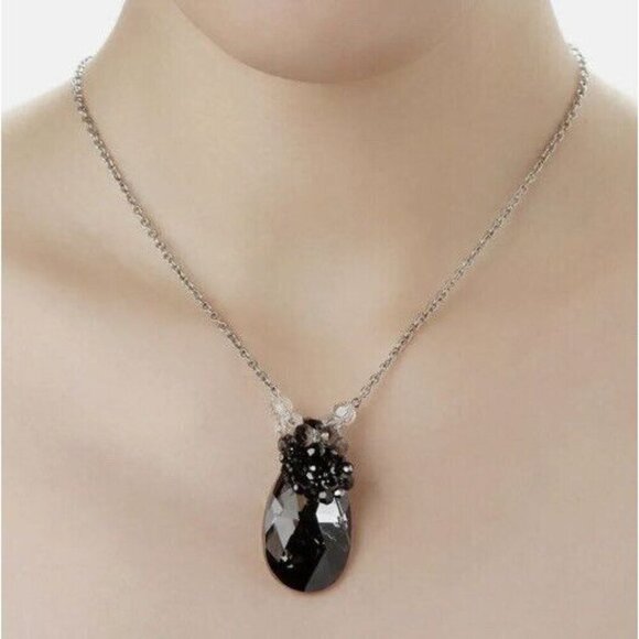 Swarovski Necklace Crystal Black Gray Metallic Pendant Silver Goth Boho Retro - Picture 2 of 10